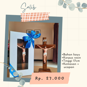 Salib Duduk Kayu 17 cm